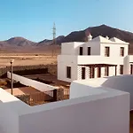 Splendid Casa Papagayo, Heated Pool, Roofterrace With Views And Wifi