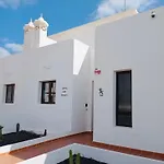 Vila Splendid Casa Papagayo, Heated Pool, Roofterrace With Views And Wifi