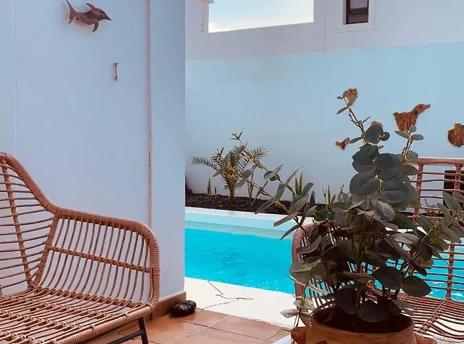 Splendid Casa Papagayo, Heated Pool, Roofterrace With Views And Wifi Villa Playa Blanca (Lanzarote)