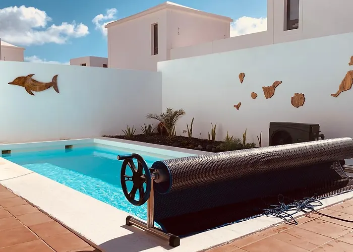 Splendid Casa Papagayo, Heated Pool, Roofterrace With Views And Wifi Villa Playa Blanca (Lanzarote)