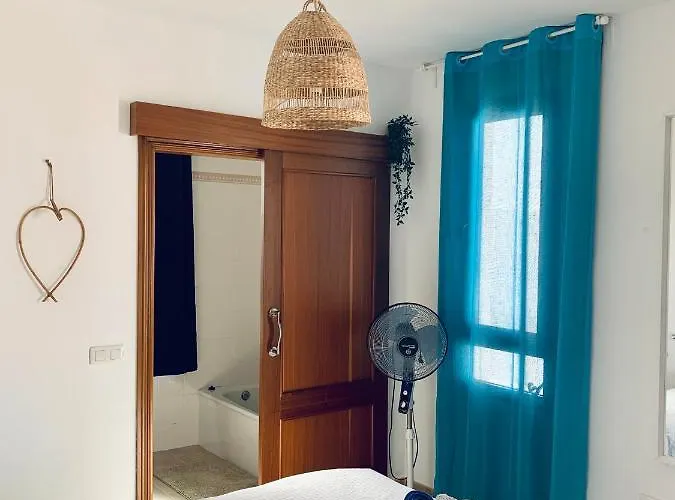 Splendid Casa Papagayo, Heated Pool, Roofterrace With Views And Wifi Playa Blanca (Lanzarote)