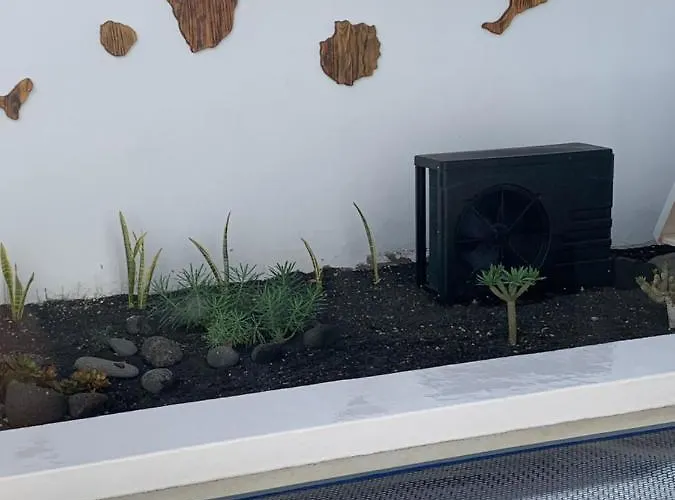 Splendid Casa Papagayo, Heated Pool, Roofterrace With Views And Wifi Villa