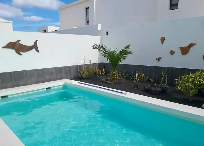Splendid Casa Papagayo, Heated Pool, Roofterrace With Views And Wifi