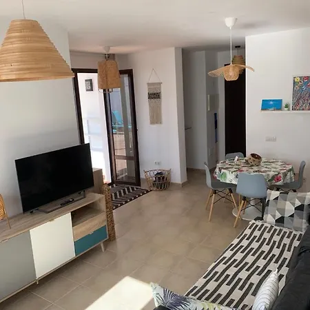 Splendid Casa Papagayo, Heated Pool, Roofterrace With Views And Wifi